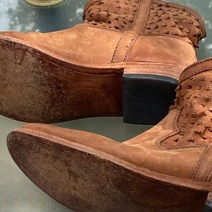 Leather ankle boots size 8